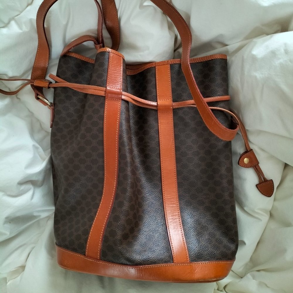 Authentique vintage Celine Bucket bg